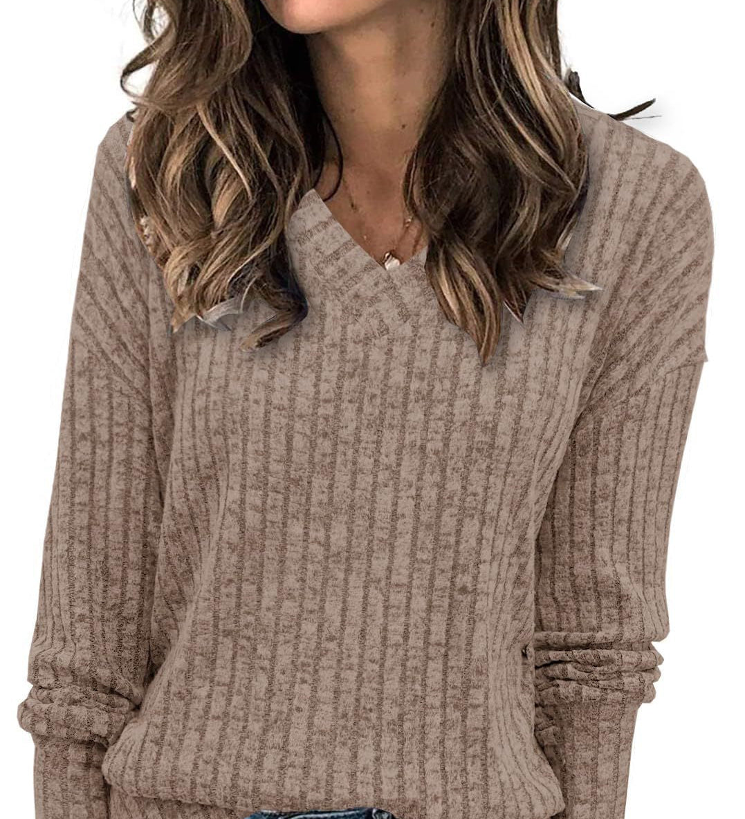 Faeryn – Lekki sweter z dekoltem w serek