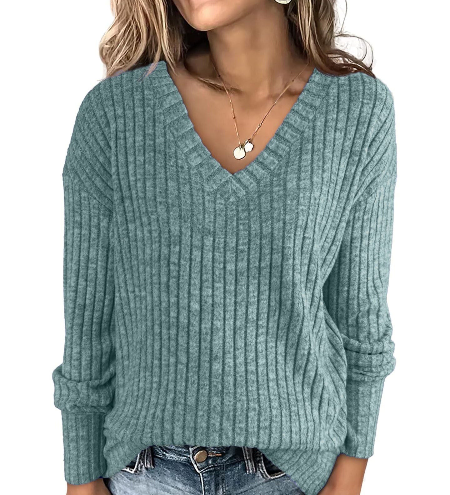 Faeryn – Lekki sweter z dekoltem w serek